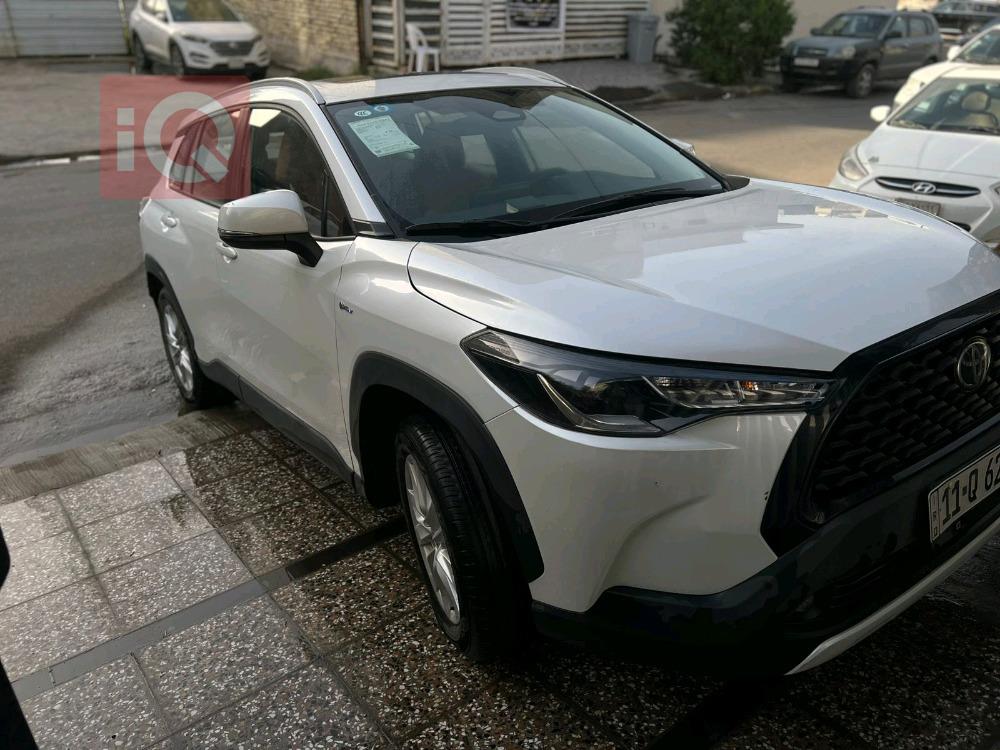 تۆیۆتا کۆرۆلا کرۆس